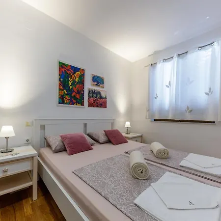 Apartmán Suns - Colorful And Bright Cavtat