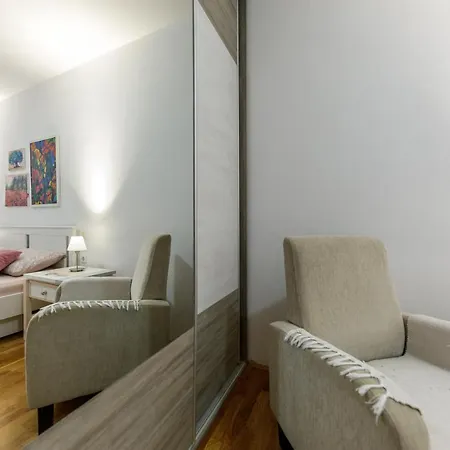 Apartman Suns - Colorful And Bright Cavtat