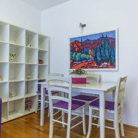 Suns - Colorful And Bright Apartman Cavtat